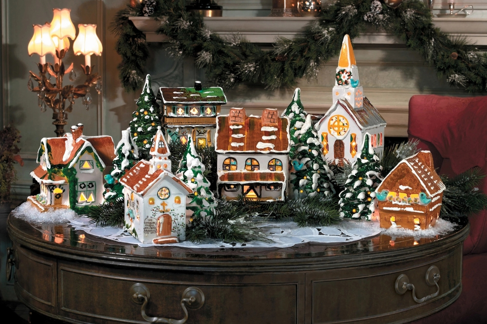 Discover Festive Ornament Collections With a Twist of Personality and Humor Discover Festive Ornament Collections With a Twist of Personality and Humor